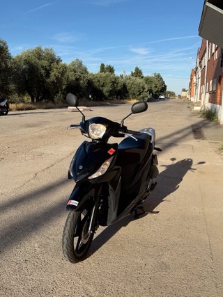Suzuki Adress 2018