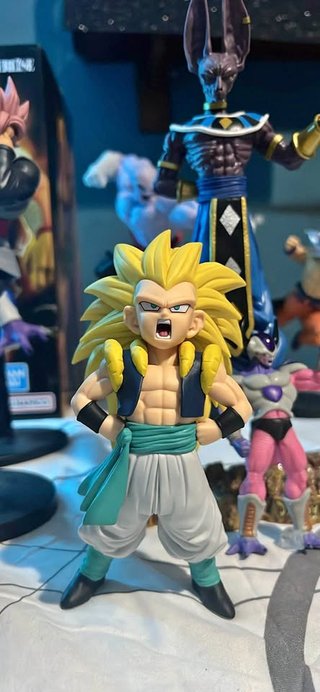 Figuras Dragon Ball Z Goku y Broly
