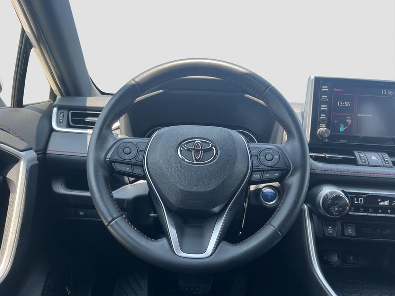 Toyota RAV4 2021, foto 13