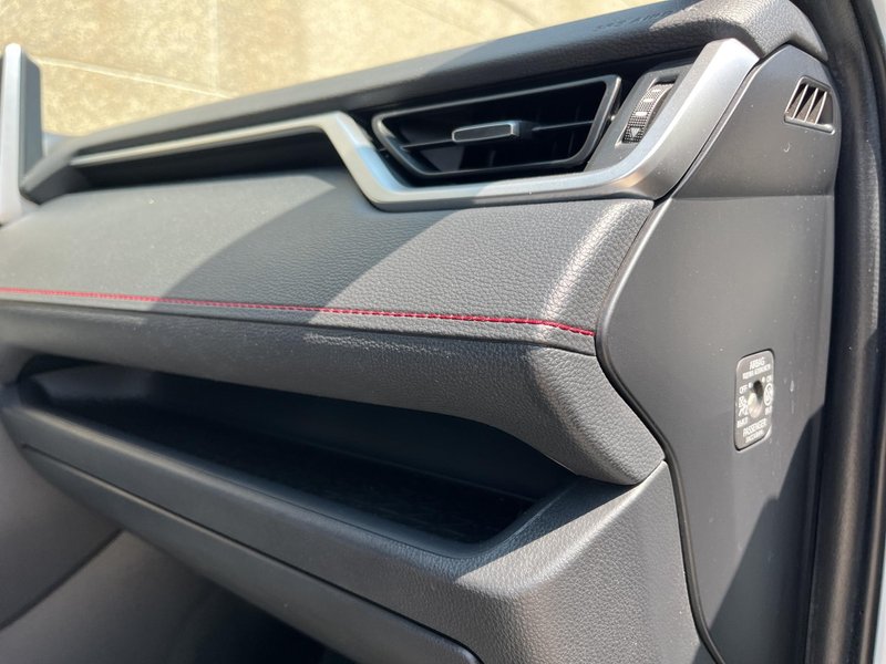 Toyota RAV4 2021, foto 33