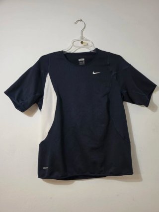 Lote 8 Camisetas t-M Nike, Hollister, Agu, Reebok