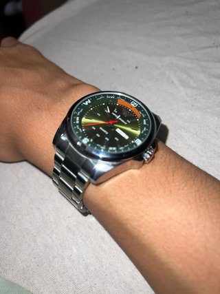 Reloj Emporio Armani Esfera Verde y Correa Platead