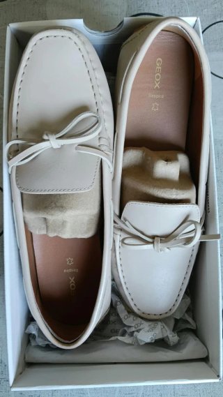 Mocasines Geox Beige Mujer