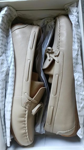 Mocasines Geox Beige Mujer