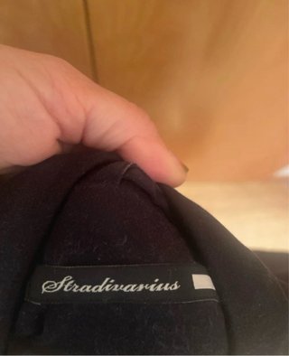 Americana elástica Stradivarius negra