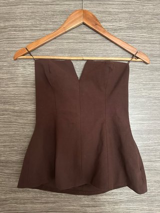 Top palabra de honor Zara marrón