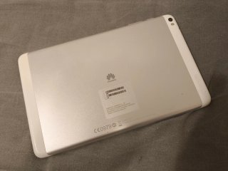 Tablet Huawei T1 blanca.