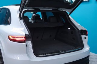 Porsche Cayenne -