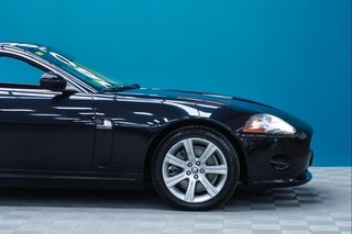 Jaguar XK XK8 4.2 Coupé