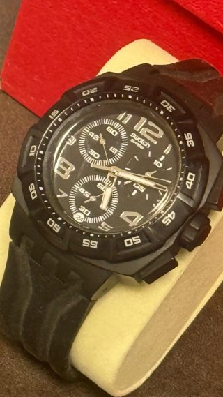 Orologio cronografo Swatch nero ultra raro