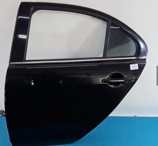 Puerta Trasera Mitsubishi Lancer Sportback Negra