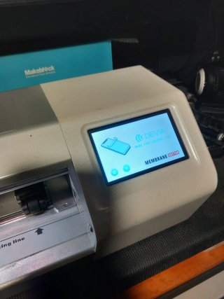 Plotter Corte Hidrogel DEVIA Membrane Cutter