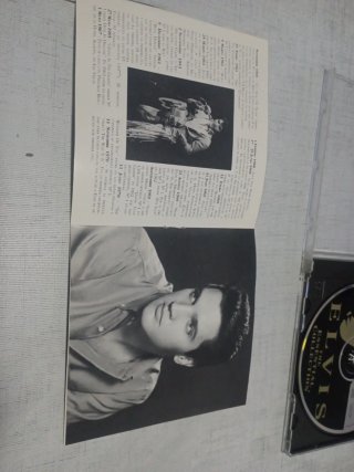 CD Elvis - The Essential Collection