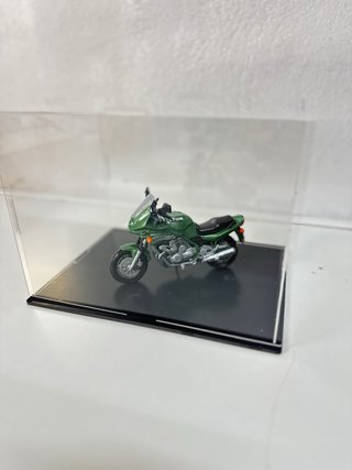 Maqueta Moto Verde Coleccionismo