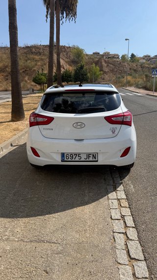 Hyundai i30 2016 BLACK LINE
