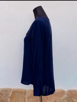 Blusa GAP azul manga larga