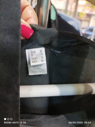 Blusa seda Mango gris