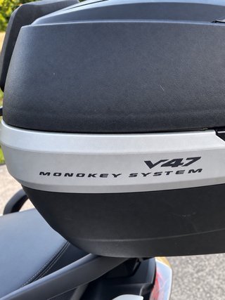 BMW C 650 GT 2018 + Givi V47