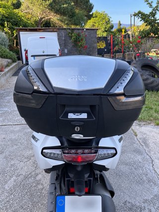 BMW C 650 GT 2018 + Givi V47