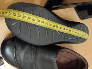 Zapatos de piel negros Clarks mujer