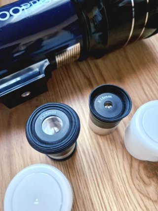 Telescopio ECOOPRO 36070 con trípode y accesorios