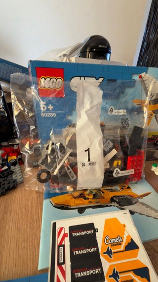 LEGO City 60289 Aereo da Trasporto