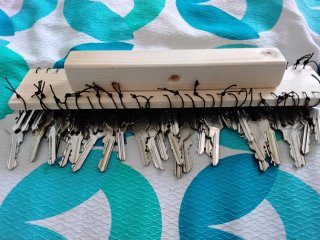 Set: kalimba, metallofono, sonagli tappi chiavi