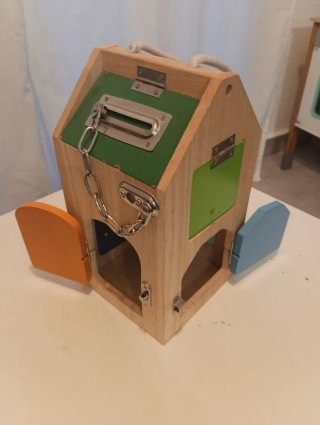 Casita Montessori Madera