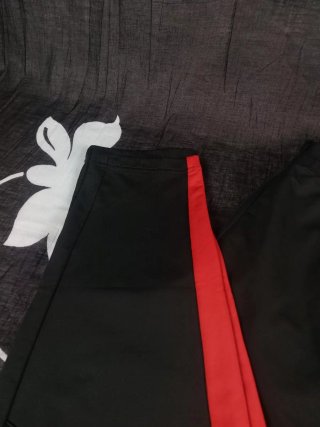 Pantaloni Tuta Puma Milan neri e rossi