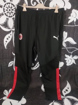 Pantaloni Tuta Puma Milan neri e rossi