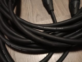 Cables XLR Jack TRS Adam Hall 5 Star de 3 metros.