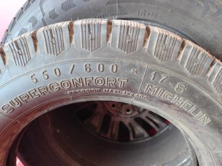 5 Neumáticos Michelin Superconfort 17S.
