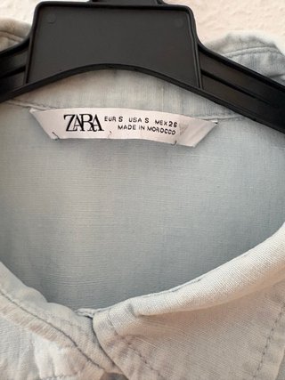 Camisa vaquera cropped azul