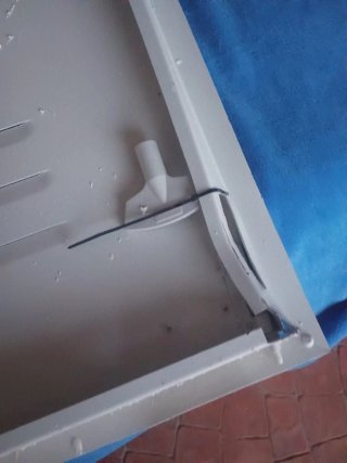 Puerta / tapa metálica para cuadro eléctrico