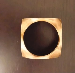 Bracciale rigido effetto martellato