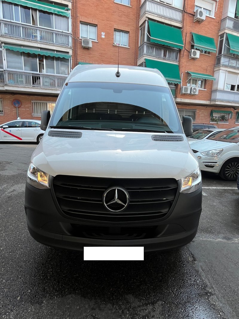 Mercedes-Benz Sprinter 2023, foto 11