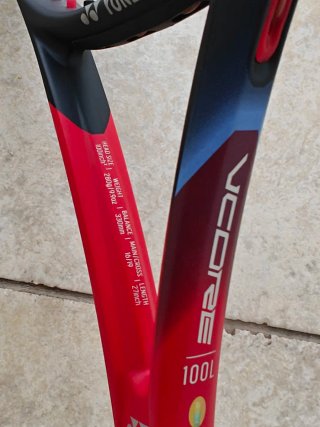Raqueta Yonex VCore 100L