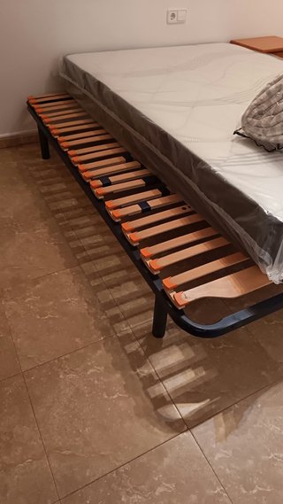 Somier de láminas metálico y madera