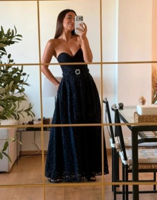 Vestido Guipur negro y marino Zara