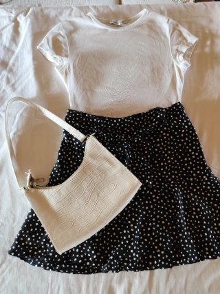 Conjunto lunares blanco y negro