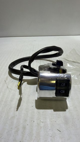 Conjunto de interruptores, intermitente para Honda, VT 750. REF. 35020-MBA-610