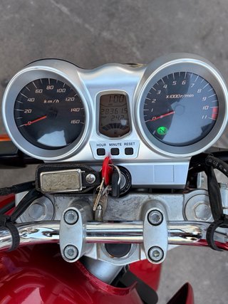 Honda CBF 250 2005 Roja
