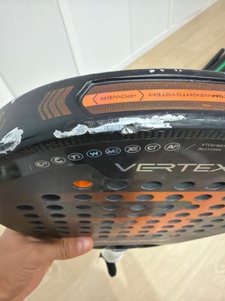 Bullpadel Vertex 04 Hybrid 2025