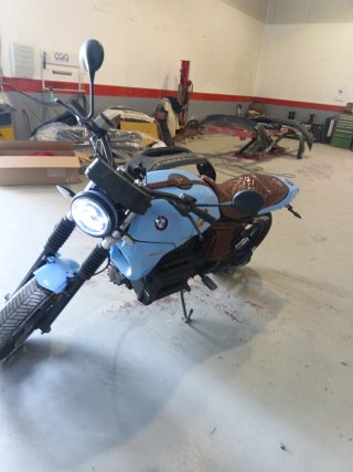 BMW K75 restaurada