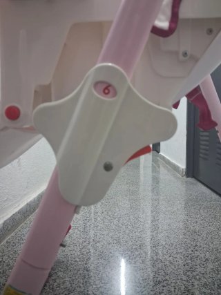 Trona reclinable para bebé Precio no negociable