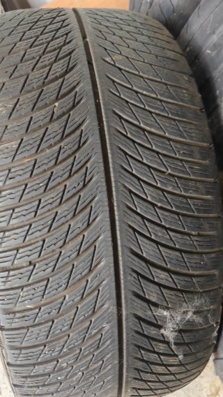 Michelin Pilot Alpin 5 SUV 285/40/21