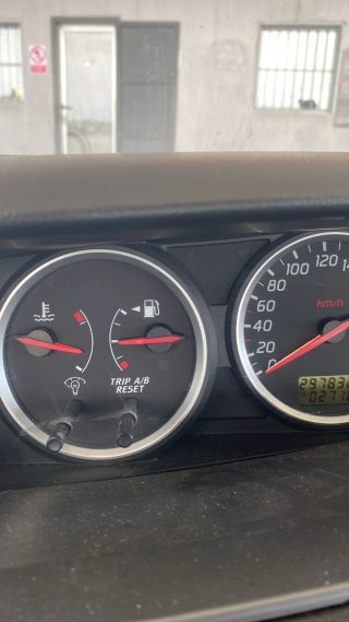Nissan Primera 2004