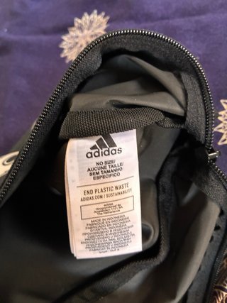 Riñonera Adidas Negra