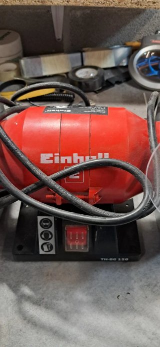 Esmeriladora Einhell TH-BG 150
