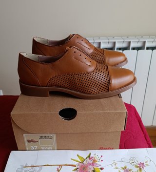 Mocasines Piel Camel Talla 37 Nuevos de 89.99€